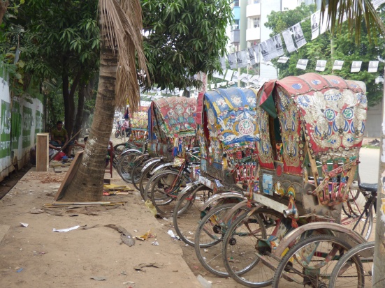 Rickshaws lined up in Mirpur 